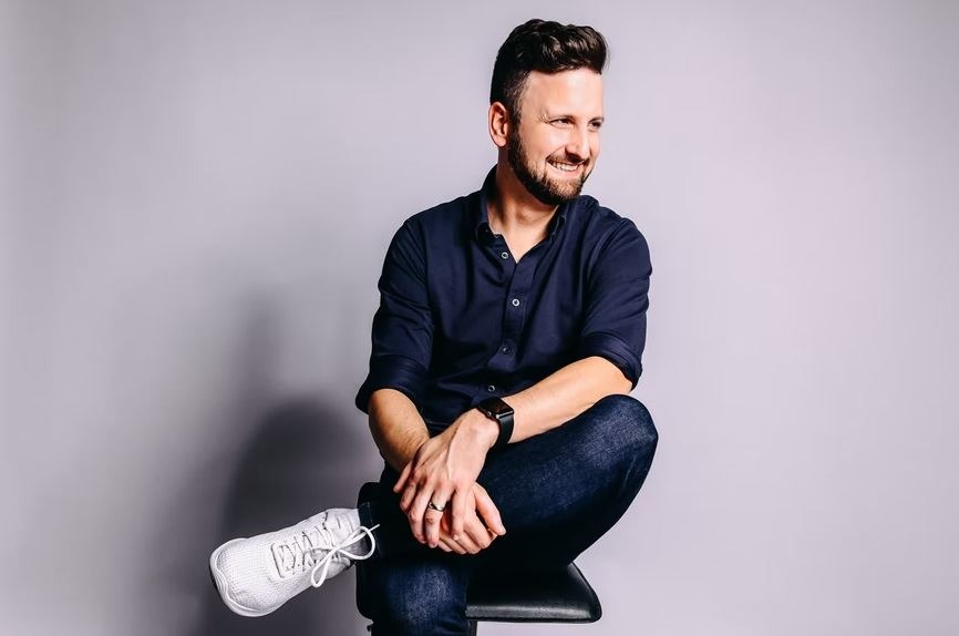 business casual attire