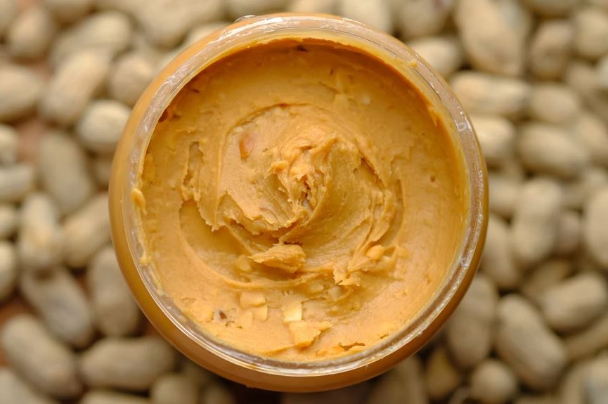 Creamy Peanut Butter Yogurt Dip