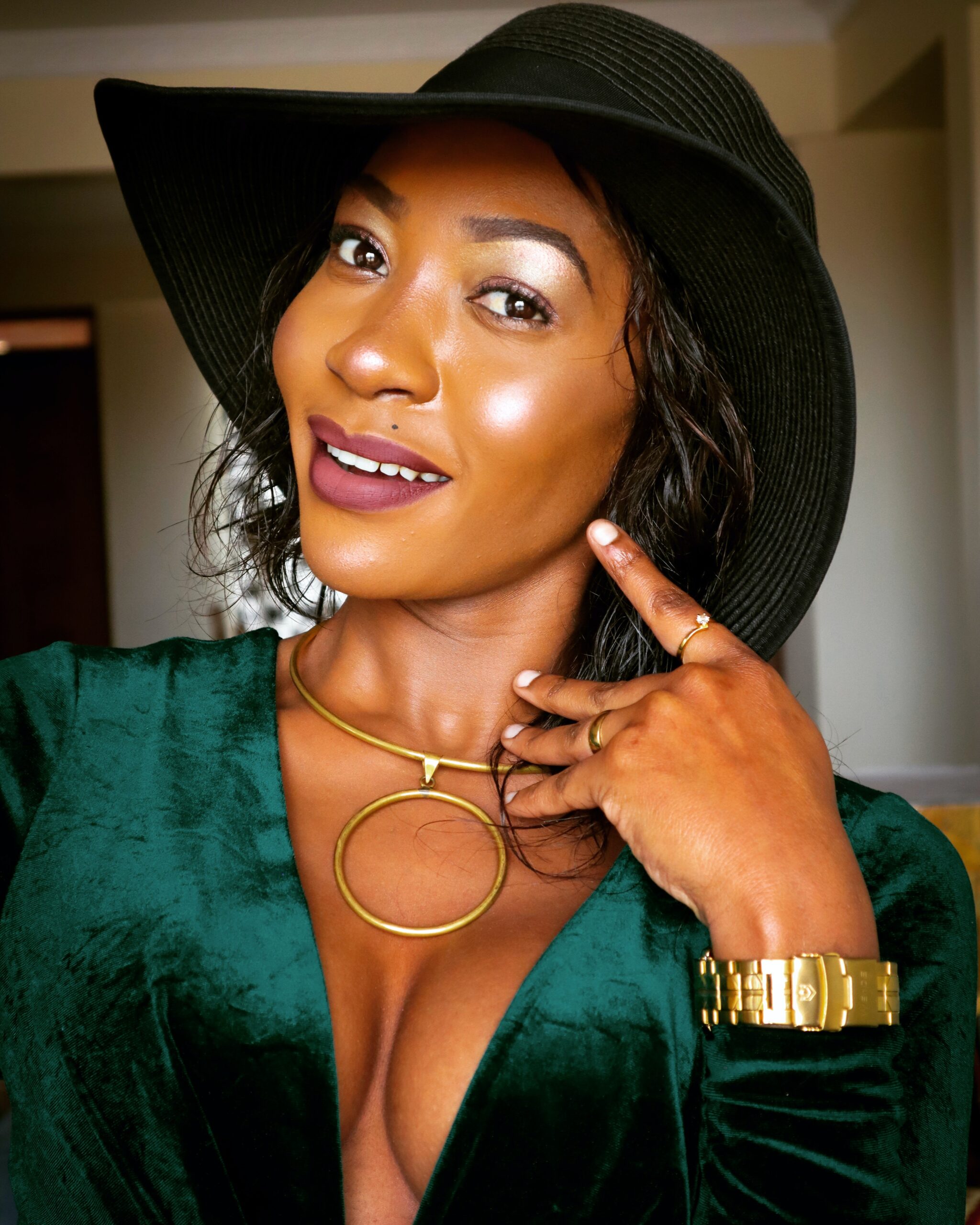 A woman wearing a big choker