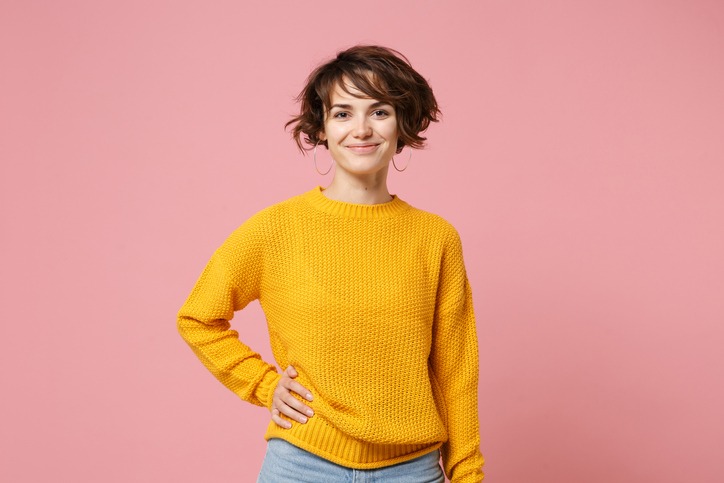 Basic Round and V-Neck Knitwear