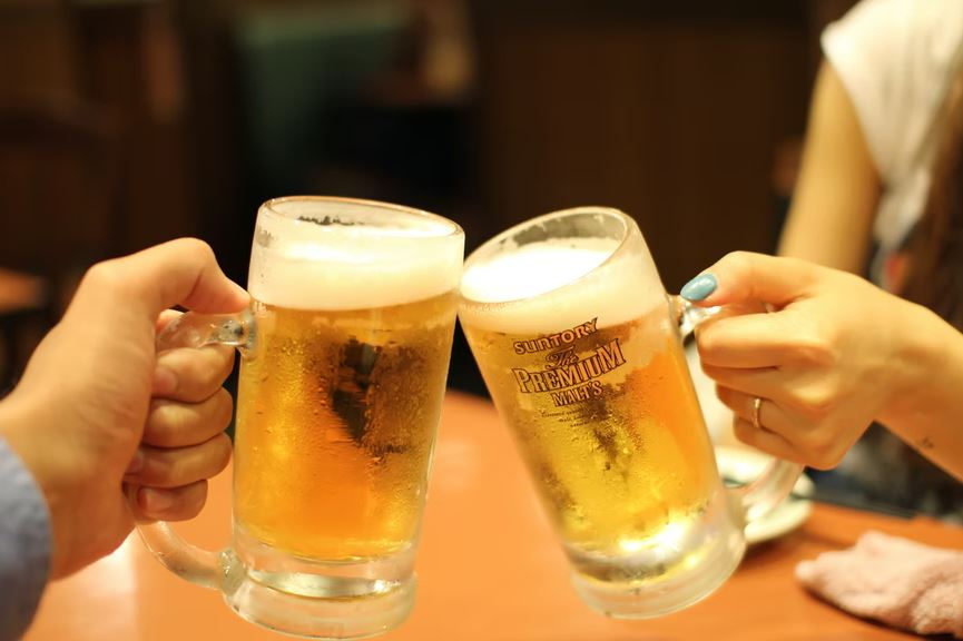 Photo of two beers in mugs