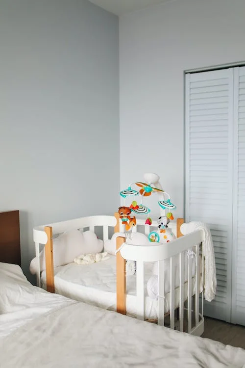 Decorating a baby’s nursery