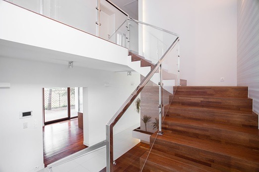 Why Should You Consider a Glass Staircase Railing for Your Home