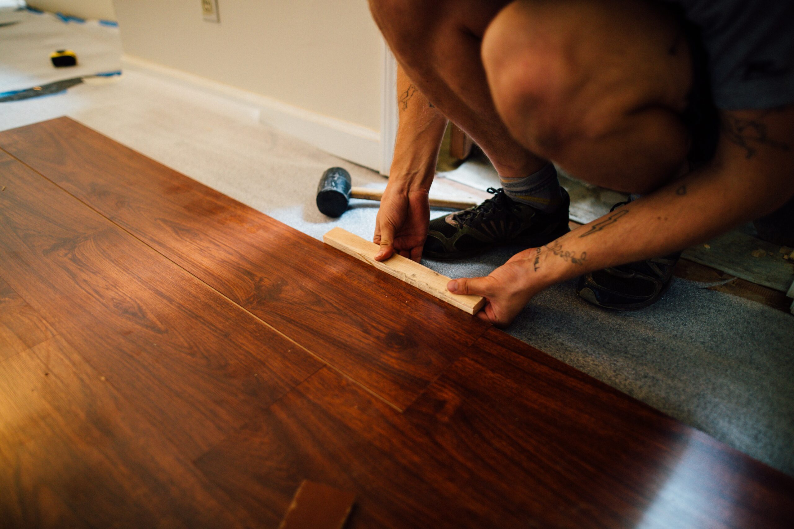 A Beginner's Guide to the Proper Hardwood Floor Installation Tools